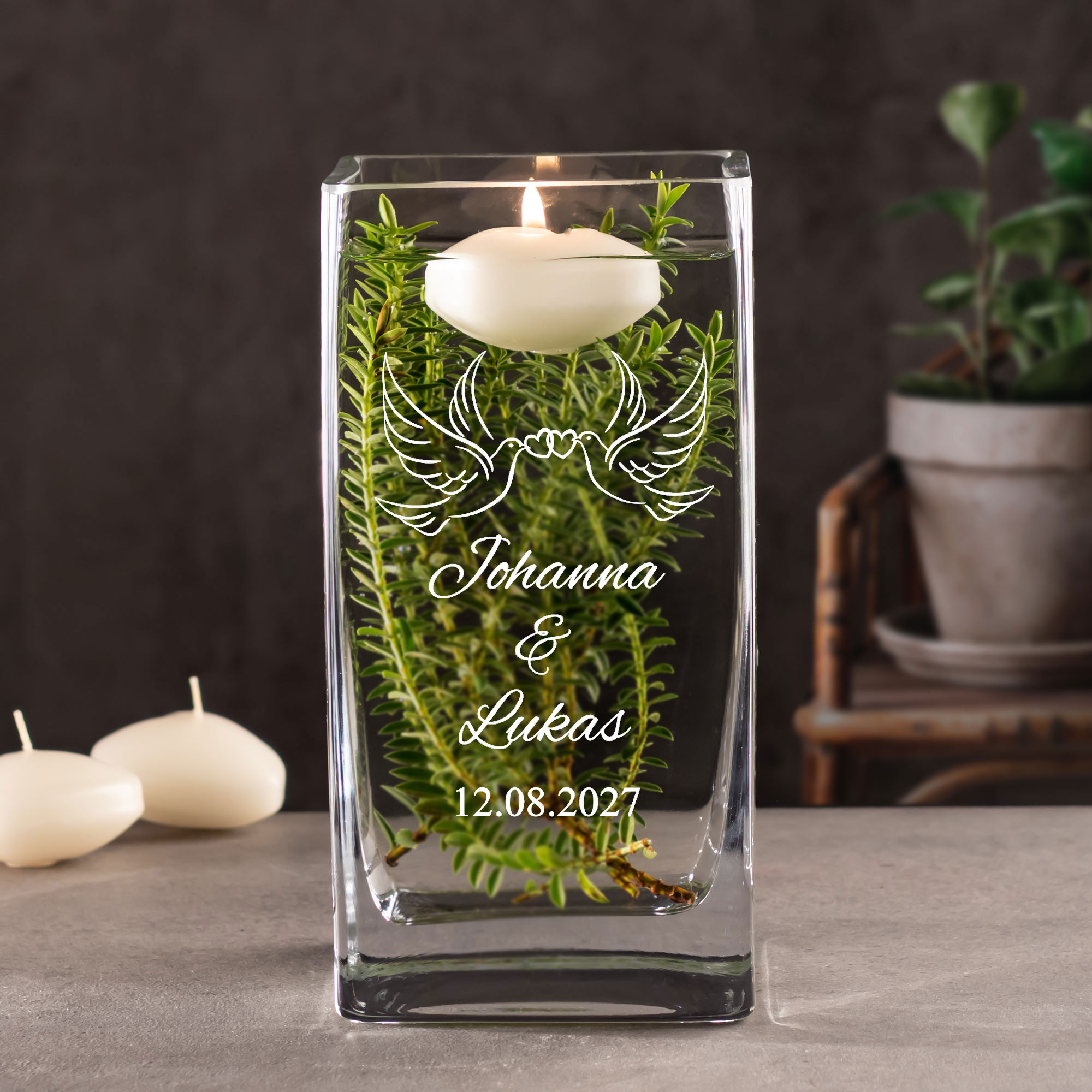 Vase Liebestauben - personalisiert Vase Liebestauben - personalisiert