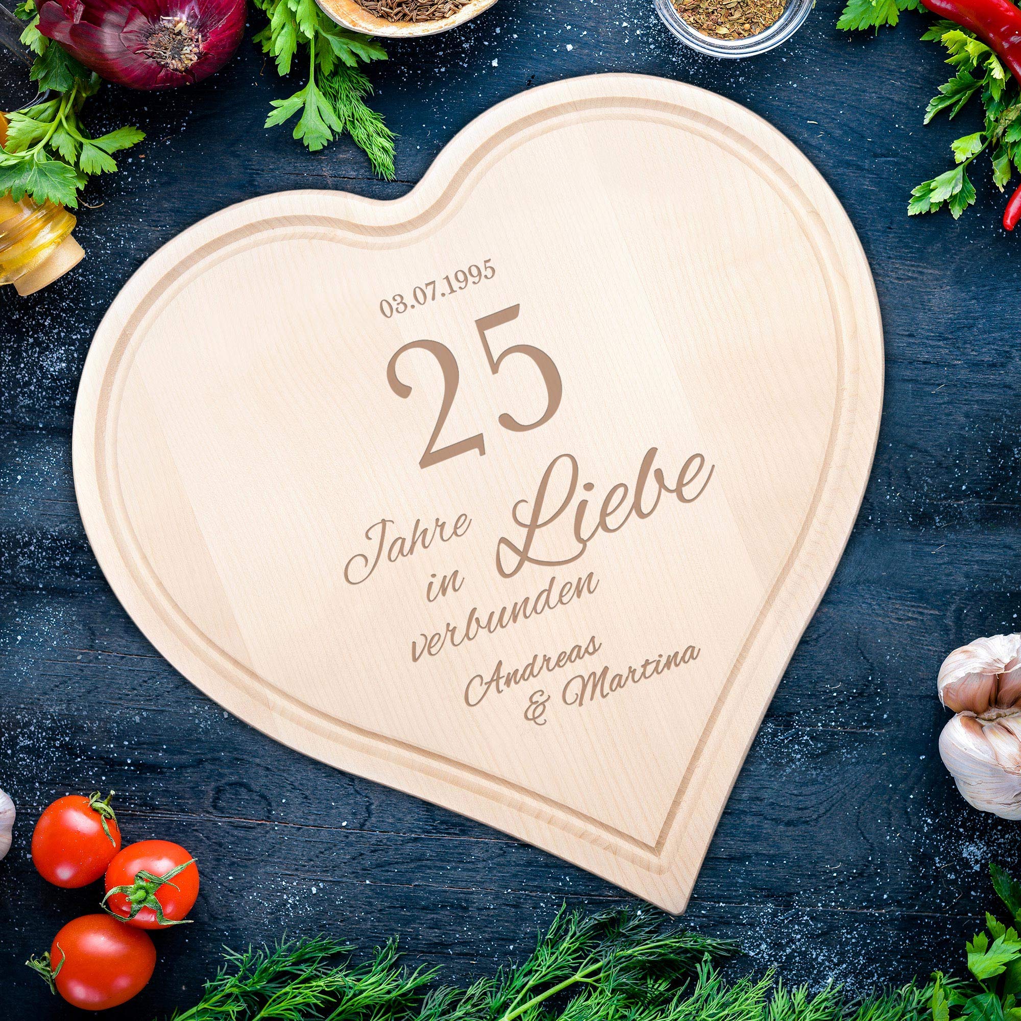 Graviertes Holzherz zur Silberhochzeit