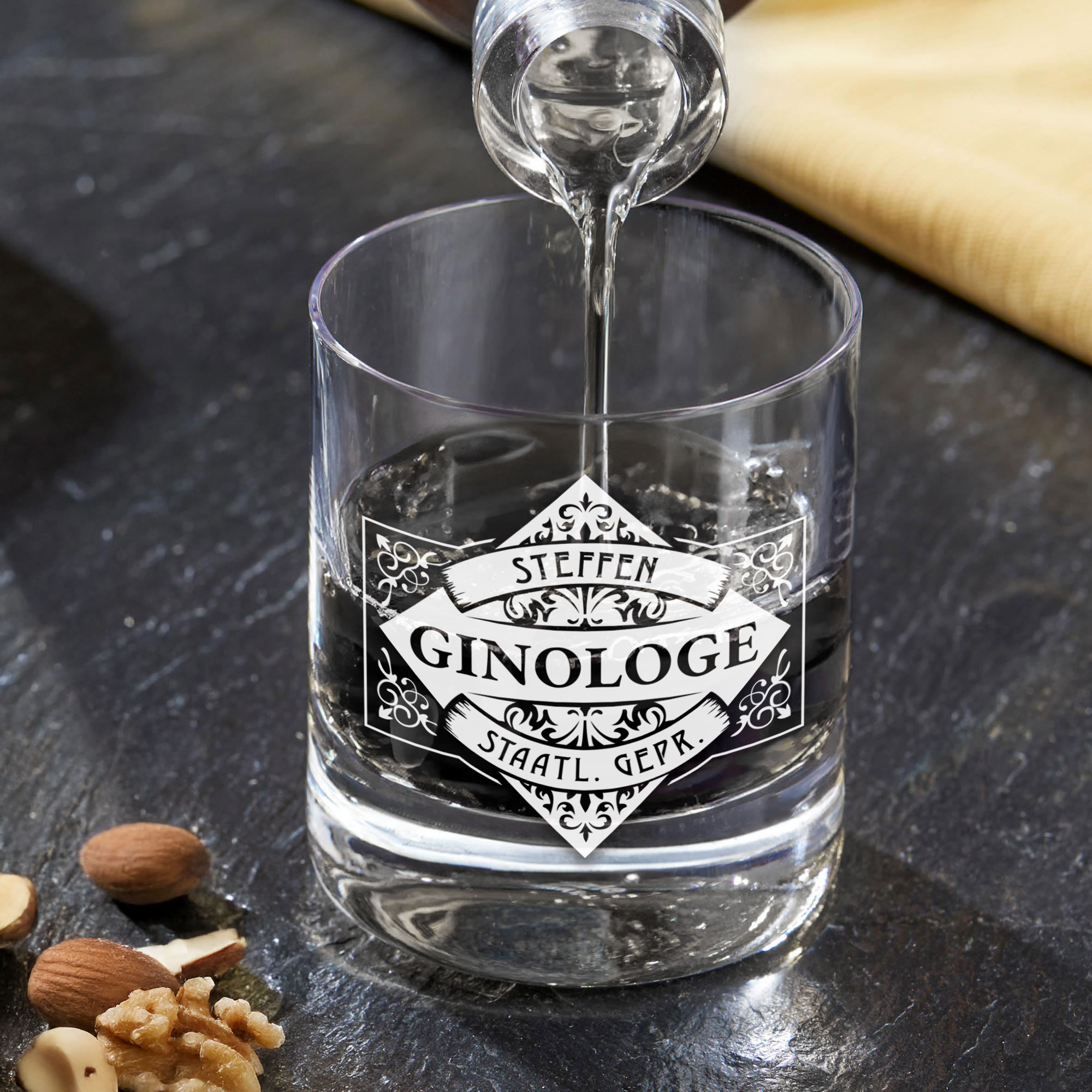 Gin Glas Tumbler mit Gravur - Ginologe Gin Glas Tumbler mit Gravur - Ginologe