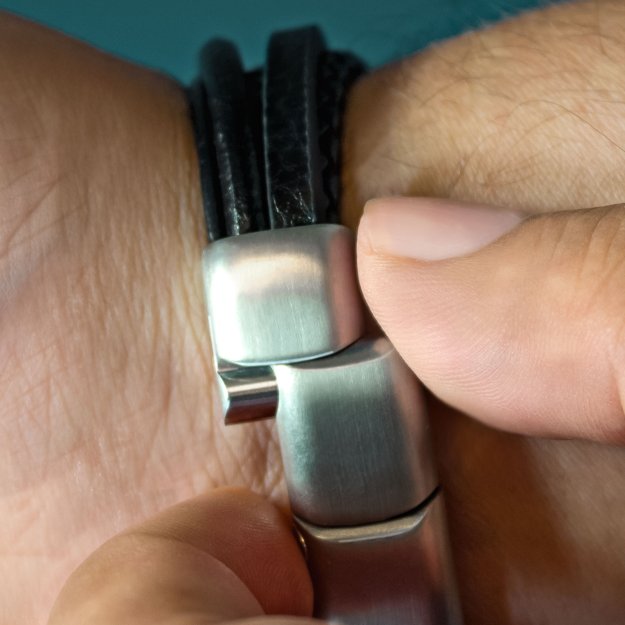 Geflochtenes Lederarmband mit Beads Silber - Herren Armband