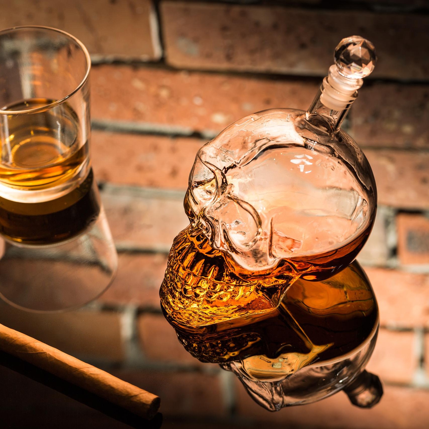 Whisky Karaffe Totenkopf