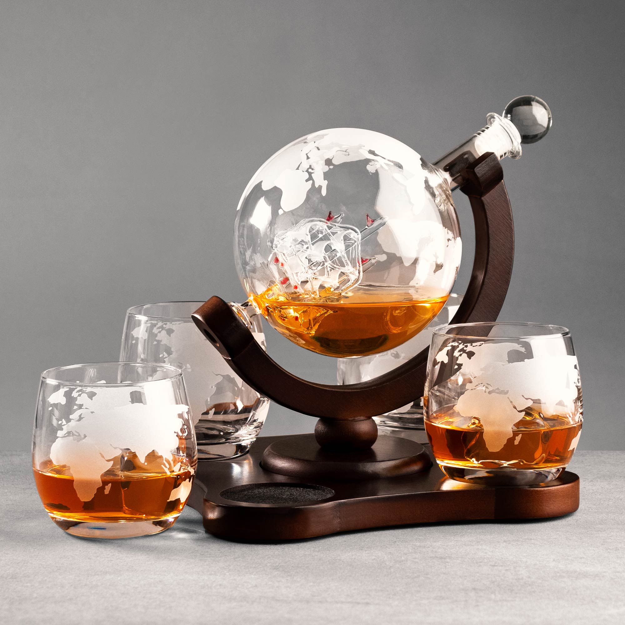 Whisky Set mit Globus Karaffe und 4 Gläsern - Segelschiff 0006-0065-EU-0000