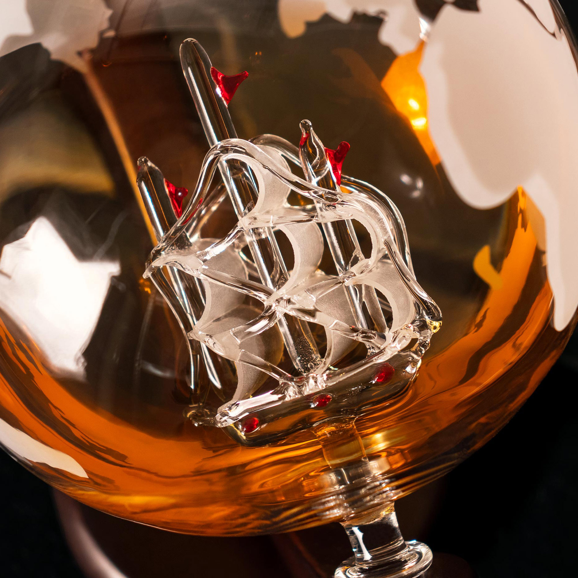 Whisky Set mit Globus Karaffe und 2 Gläsern - Segelschiff 3947 - 2