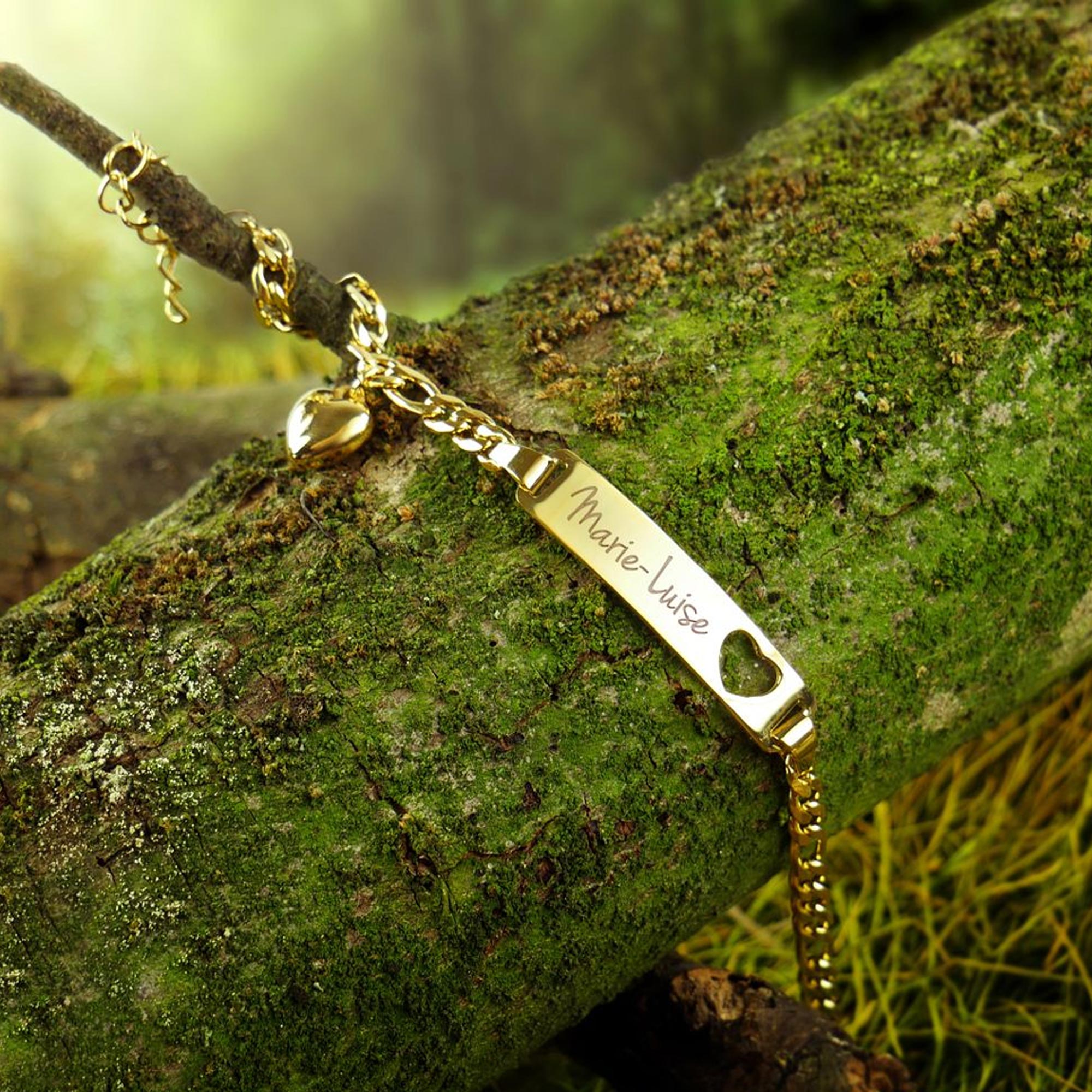 Armband mit Herzstanze Gold - Namensgravur Armband mit Herzstanze Gold - Namensgravur