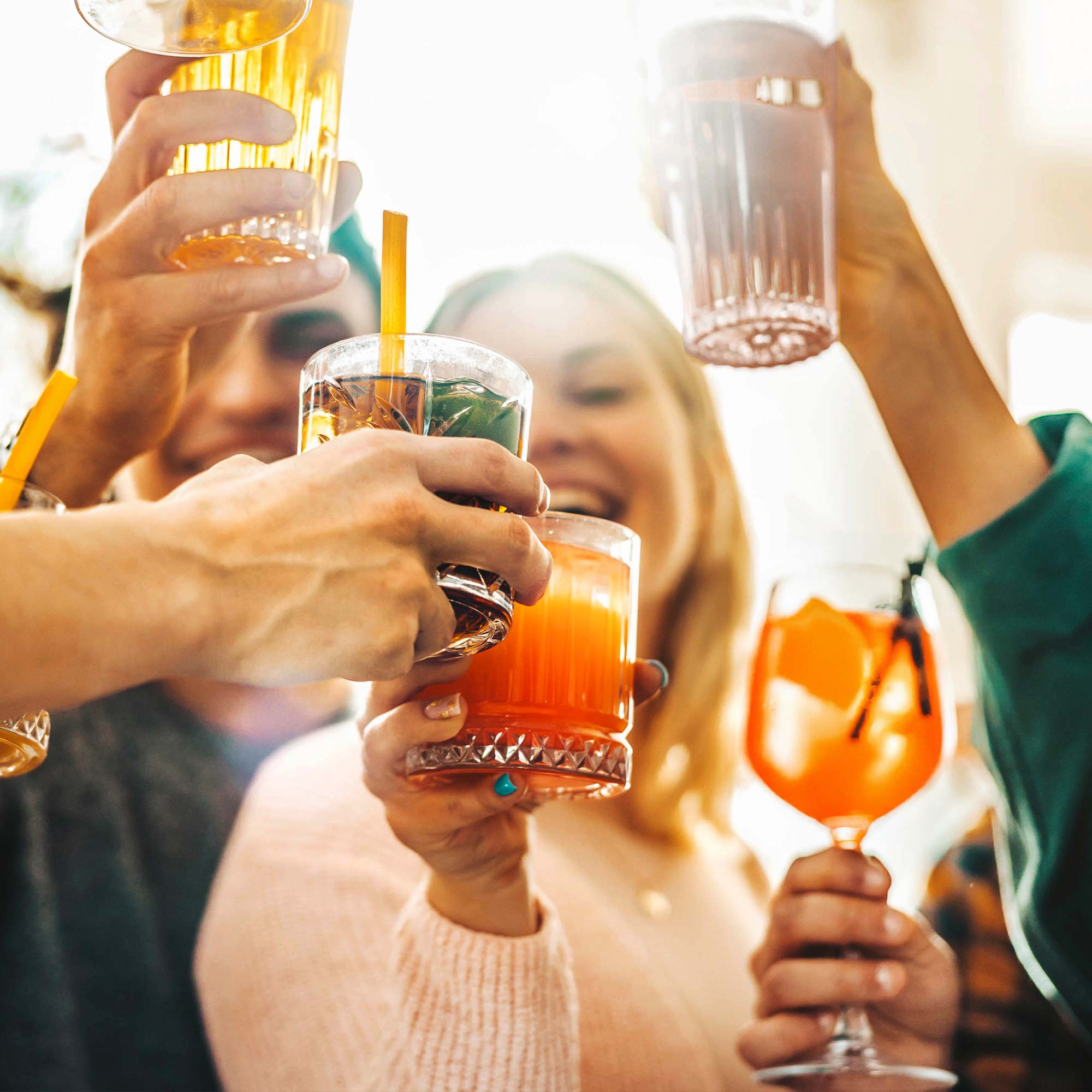 Bar Butler für die Wand - 4er Flaschenhalter