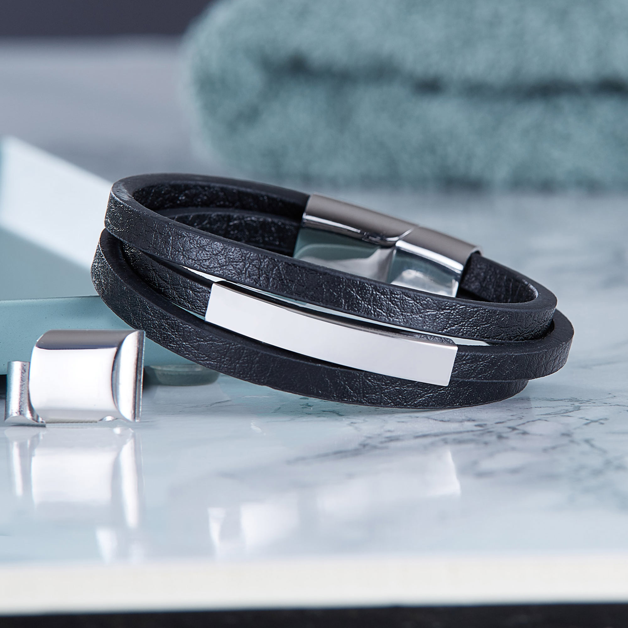 Gewickeltes Lederarmband - Schwarz 0030-0106-EU-0000