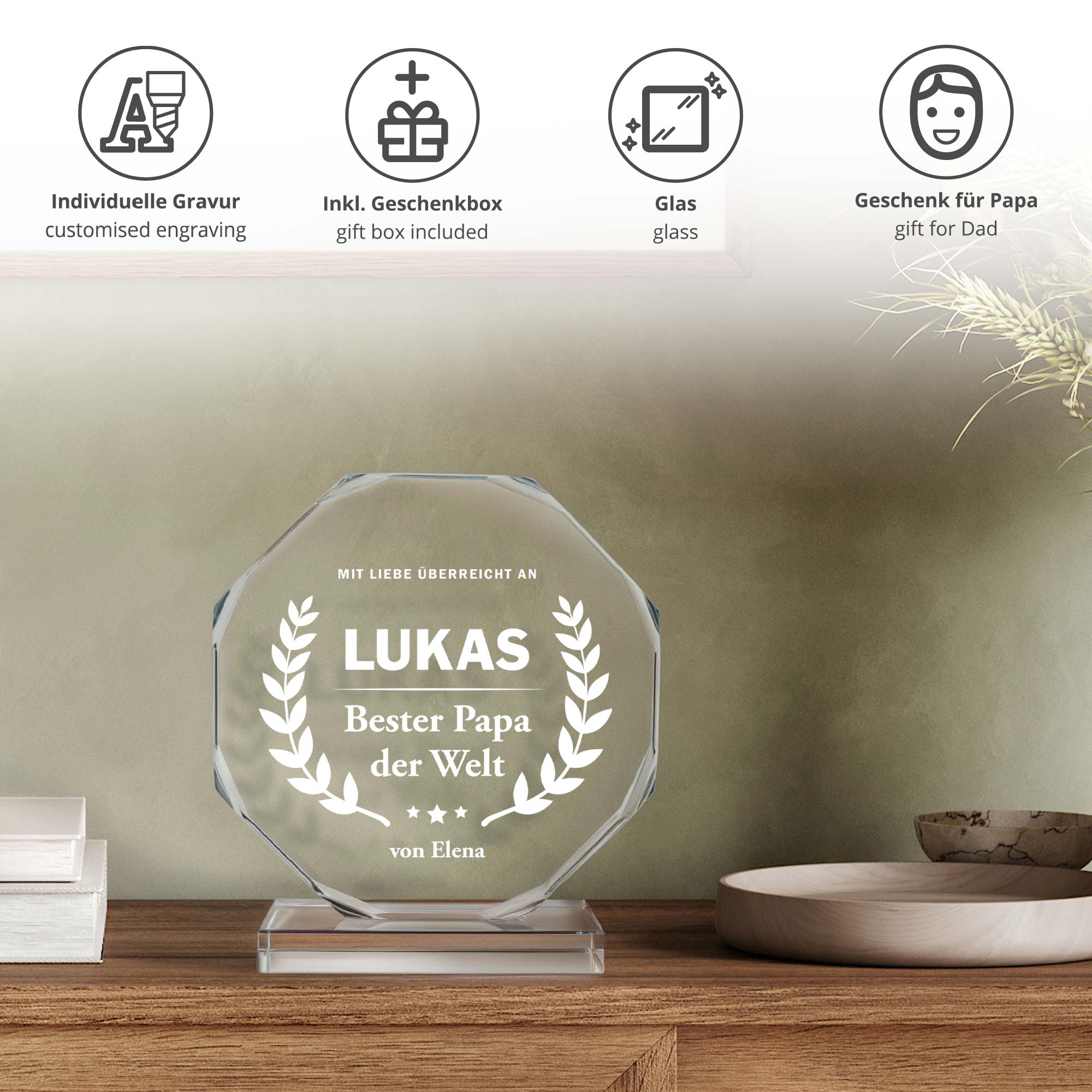 Personalisierter Glaspokal mit Facettenschliff - Auszeichnung für Besten Papa Personalisierter Glaspokal mit Facettenschliff - Auszeichnung für Besten Papa