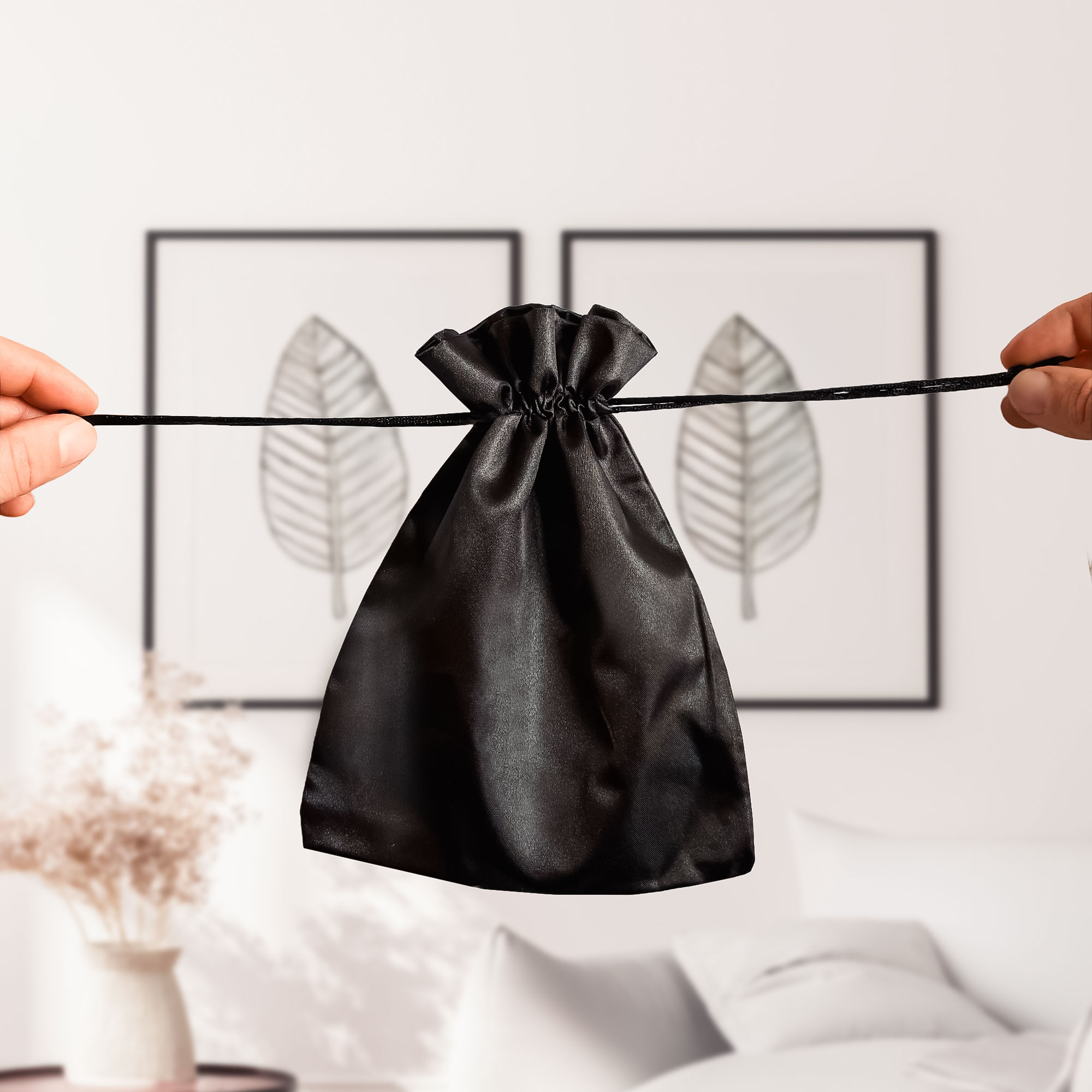 Satinbeutel Geschenkverpackung - Schmuck Aufbewahrungsbeutel Schwarz Satinbeutel Geschenkverpackung - Schmuck Aufbewahrungsbeutel Schwarz