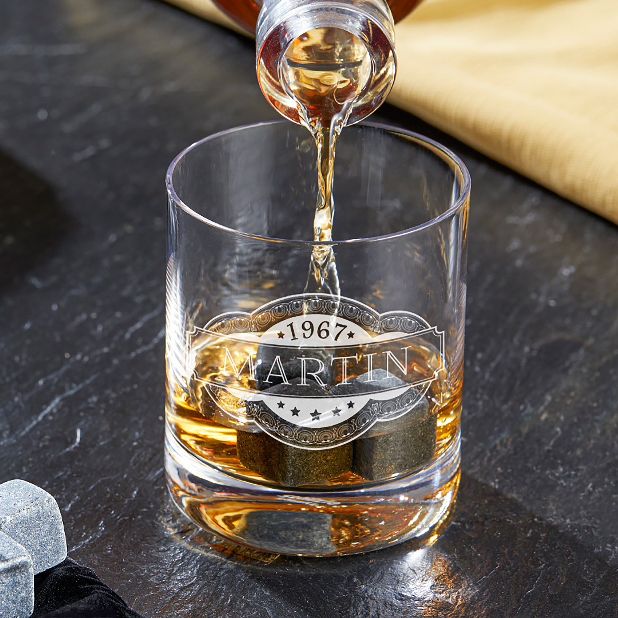 Whiskyset Globus Karaffe Auto und Whiskyglas mit Gravur - Banderole